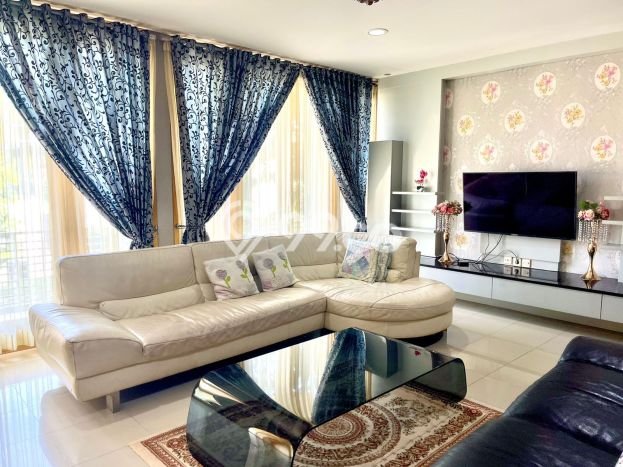 Jual Rumah Mewah Megah Dengan View Cantik di Bandung Kota, Bandung Jual Rumah Mewah Megah Dengan View Cantik di Bandung Kota, Bandung