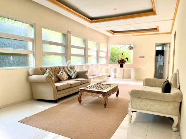 Jual Rumah Mewah Megah Dengan View Cantik di Bandung Kota, Bandung Jual Rumah Mewah Megah Dengan View Cantik di Bandung Kota, Bandung