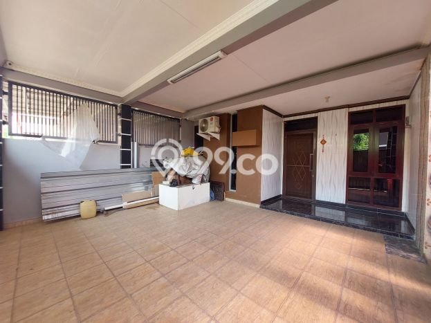 For Sale Rumah 3 Kamar Lokasi Ideal Bagus dan Strategis di Antapani For Sale Rumah 3 Kamar Lokasi Ideal Bagus dan Strategis di Antapani
