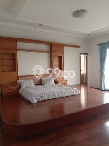 Rumah Mewah LB 1400m2 Siap Pakai Desain Elegan di Bandung Utara, Bandung Rumah Mewah LB 1400m2 Siap Pakai Desain Elegan di Bandung Utara, Bandung