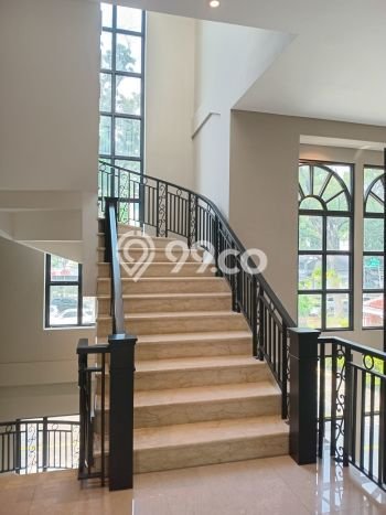 Kantor Komersial Dijual di Coblong Bandung LT 1040m2 & LB 800m2 Kantor Komersial Dijual di Coblong Bandung LT 1040m2 & LB 800m2