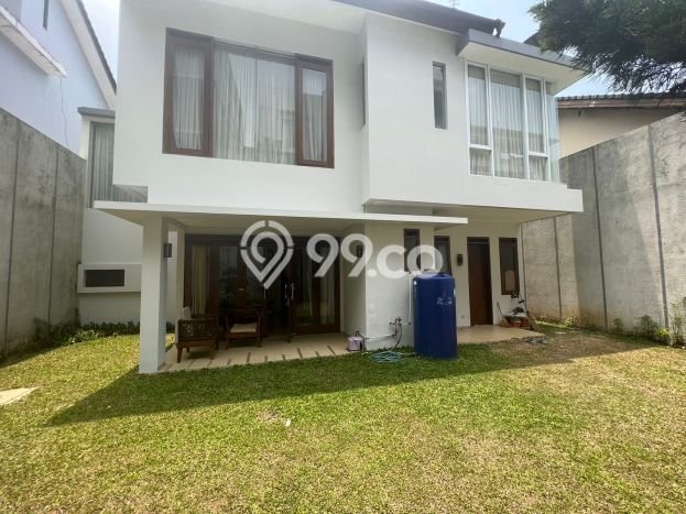 Rumah LT 325m2m² / LB 218m2m² Pemandangan Gunung di Resor Dago Pakar, Bandung Rumah LT 325m2m² / LB 218m2m² Pemandangan Gunung di Resor Dago Pakar, Bandung