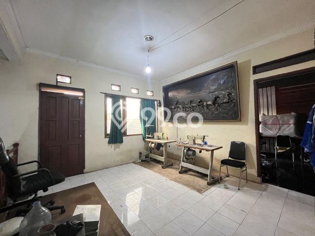 Rumah Modern 3 KT di Holis Cigondewah Bandung Semi Furnished Rumah Modern 3 KT di Holis Cigondewah Bandung Semi Furnished
