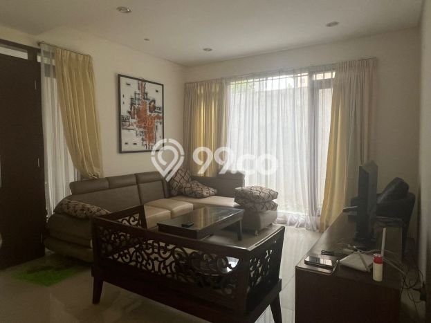 Rumah LT 325m2m² / LB 218m2m² Pemandangan Gunung di Resor Dago Pakar, Bandung Rumah LT 325m2m² / LB 218m2m² Pemandangan Gunung di Resor Dago Pakar, Bandung