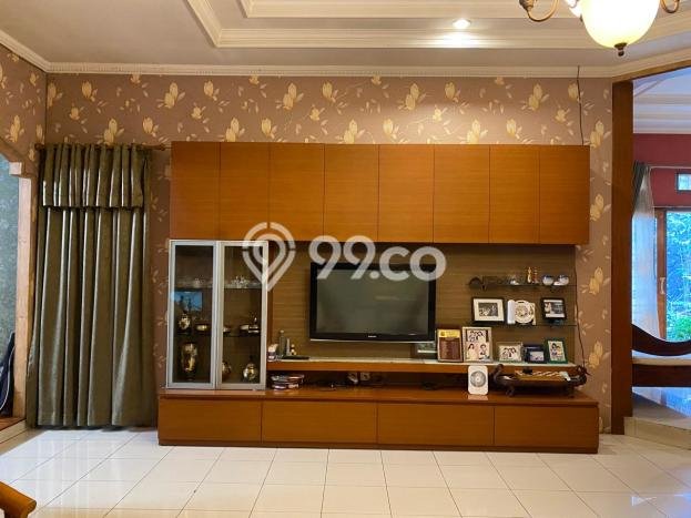 Ready to Use! Luxury House LT 400m2 Desain Modern di Turangga Ready to Use! Luxury House LT 400m2 Desain Modern di Turangga