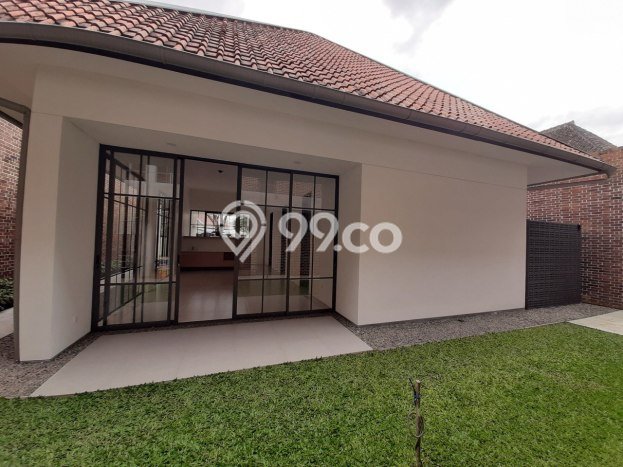 For Sale! Luxury House LT 405m2 Desain Elegan di Riau For Sale! Luxury House LT 405m2 Desain Elegan di Riau