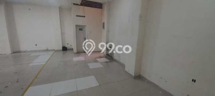 Ruko Kawasan , Luas 350m2m², For Rent, Pusat Komersial, Siap Usaha Ruko Kawasan , Luas 350m2m², For Rent, Pusat Komersial, Siap Usaha
