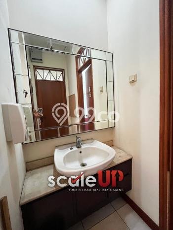Ready to Use! Premium House LT 575m2 Desain Modern di Dago Pakar Ready to Use! Premium House LT 575m2 Desain Modern di Dago Pakar