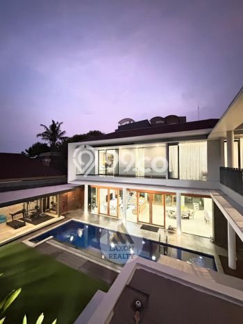 Jual Rumah Mewah Megah Dengan View Eksklusif di Pasteur, Bandung Jual Rumah Mewah Megah Dengan View Eksklusif di Pasteur, Bandung