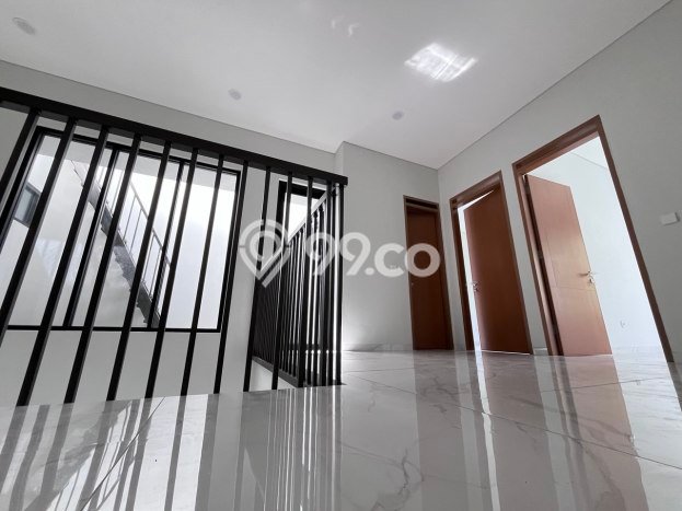 Rumah Luxury Modern Tanpa Renovasi di Setiabudi Bandung Rumah Luxury Modern Tanpa Renovasi di Setiabudi Bandung
