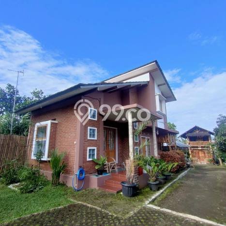 Rumah Modern Minimalis 8 Kamar Bisa Langsung Pindah di Bandung Utara Rumah Modern Minimalis 8 Kamar Bisa Langsung Pindah di Bandung Utara