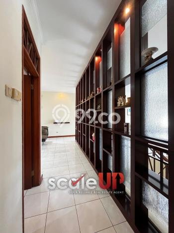 Ready to Use! Premium House LT 575m2 Desain Modern di Dago Pakar Ready to Use! Premium House LT 575m2 Desain Modern di Dago Pakar