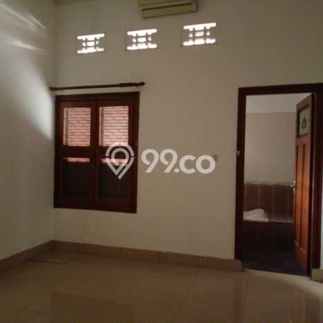 Rumah Nyaman di , 4 KT, Akses Mudah Rumah Nyaman di , 4 KT, Akses Mudah