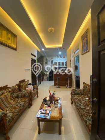 Dijual Rumah Eksklusif 2 KT di Soekarno Hatta, Bandung Dijual Rumah Eksklusif 2 KT di Soekarno Hatta, Bandung