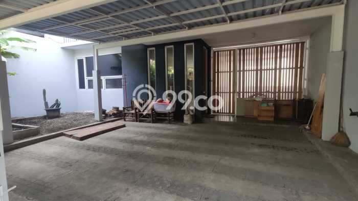 Jual Rumah Bagus Siap Huni LB 217m2 di Arcamanik, Bandung Jual Rumah Bagus Siap Huni LB 217m2 di Arcamanik, Bandung