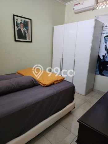 Jual Cepat Rumah dengan Luas Tanah 162m2m² dan Luas Bangunan 260m2m² di Kawasan Antapani, Bandung Jual Cepat Rumah dengan Luas Tanah 162m2m² dan Luas Bangunan 260m2m² di Kawasan Antapani, Bandung