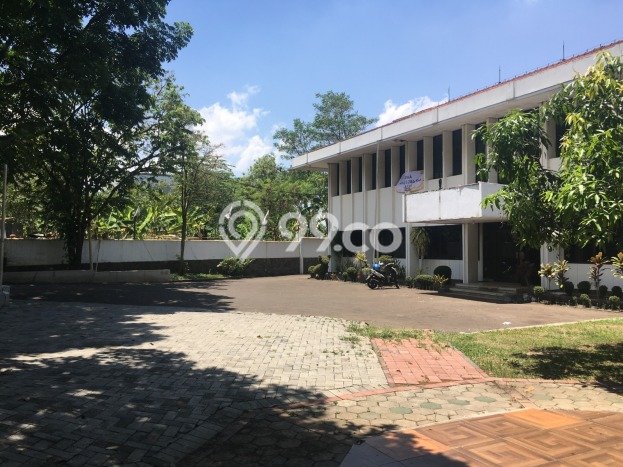 Unit Kantor Disewakan di Bandung Kota di Area Ramai & Strategis Unit Kantor Disewakan di Bandung Kota di Area Ramai & Strategis