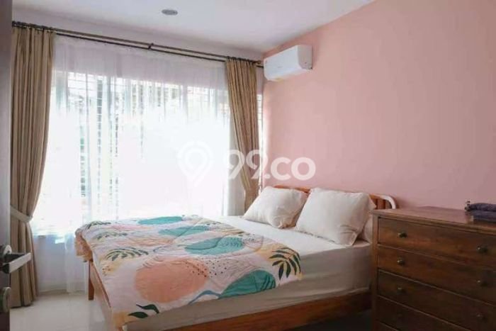 Rumah Asri 5 KT di Bandung Utara, Bandung - LT 647m² Rumah Asri 5 KT di Bandung Utara, Bandung - LT 647m²
