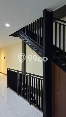Area Ramai! Ruko Dijual di Antapani untuk Bisnis Luas Bangunan 300m2 Area Ramai! Ruko Dijual di Antapani untuk Bisnis Luas Bangunan 300m2