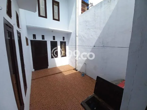 For Sale Rumah 5 Kamar Lokasi Ideal Nyaman dan Strategis di Margahayu For Sale Rumah 5 Kamar Lokasi Ideal Nyaman dan Strategis di Margahayu