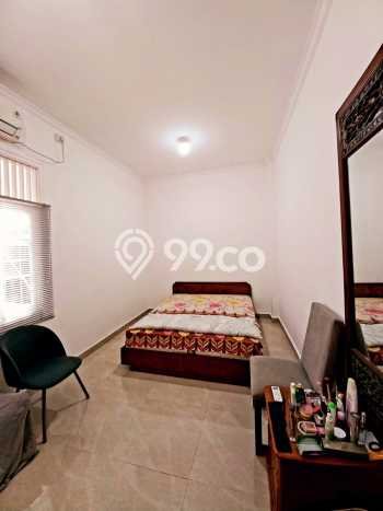 Hunian Nyaman Asri 2 KT Siap Huni di Sektor 5 - Bintaro Tangerang Selatan Hunian Nyaman Asri 2 KT Siap Huni di Sektor 5 - Bintaro Tangerang Selatan