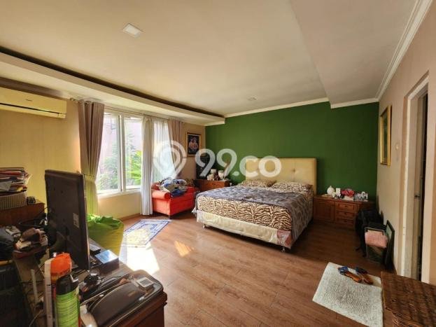 Jual Rumah Luas Megah Dengan View Eksklusif di Sektor 6 - Bintaro, Tangerang Selatan Jual Rumah Luas Megah Dengan View Eksklusif di Sektor 6 - Bintaro, Tangerang Selatan