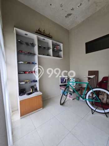 Rumah Elit LB 200m2 Siap Pakai Desain Elegan di Sektor 9-Bintaro, Tangerang Selatan Rumah Elit LB 200m2 Siap Pakai Desain Elegan di Sektor 9-Bintaro, Tangerang Selatan