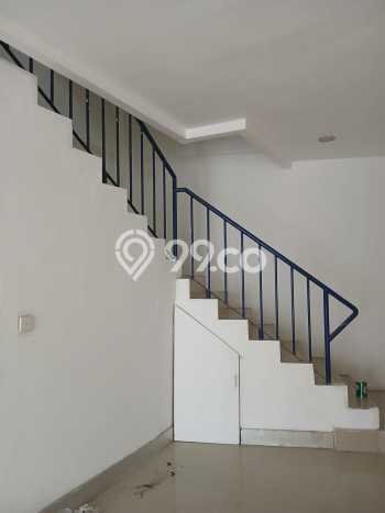 FOR SALE! Ruko di Ciledug Tangerang, LT 104m2, LB 312m2 FOR SALE! Ruko di Ciledug Tangerang, LT 104m2, LB 312m2