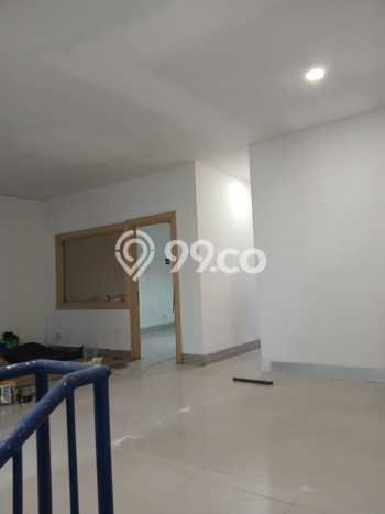 FOR SALE! Ruko di Ciledug Tangerang, LT 104m2, LB 312m2 FOR SALE! Ruko di Ciledug Tangerang, LT 104m2, LB 312m2