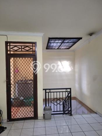 Rumah Modern Minimalis 3 KT Bisa Langsung Pindah di Karawaci Rumah Modern Minimalis 3 KT Bisa Langsung Pindah di Karawaci