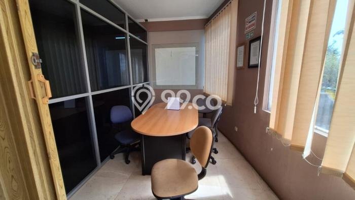 Lokasi Strategis! Dijual Kantor Bisnis di Pulo Gadung, Jakarta Timur Kondisi Bagus Lokasi Strategis! Dijual Kantor Bisnis di Pulo Gadung, Jakarta Timur Kondisi Bagus