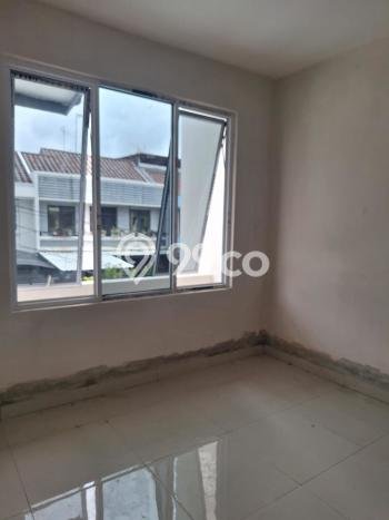 Rumah Elit Modern Tanpa Renovasi di Daan Mogot Jakarta Barat Rumah Elit Modern Tanpa Renovasi di Daan Mogot Jakarta Barat