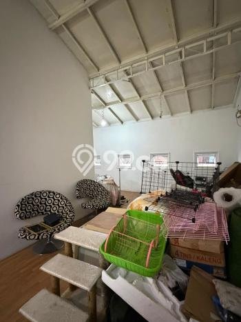 Dijual Rumah Mewah Megah Dengan View Cantik di Pegadungan, Jakarta Barat Dijual Rumah Mewah Megah Dengan View Cantik di Pegadungan, Jakarta Barat