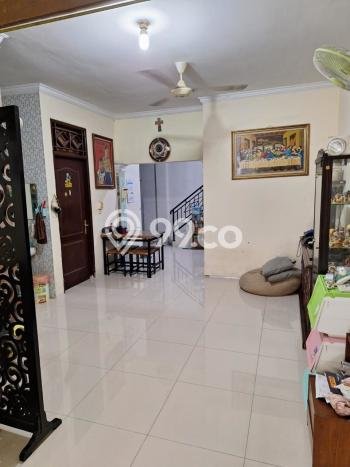 Rumah Modern Minimalis 3 KT Bisa Langsung Pindah di Karawaci Rumah Modern Minimalis 3 KT Bisa Langsung Pindah di Karawaci