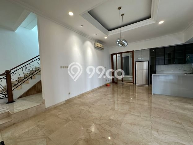 Disewakan Rumah Strategis di Pondok Indah LT 475m2 / LB 500m2 Kondisi Bagus Disewakan Rumah Strategis di Pondok Indah LT 475m2 / LB 500m2 Kondisi Bagus