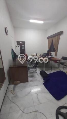 Jual Rumah Mewah Elegan Dengan View Eksklusif di Diponegoro, Surabaya Jual Rumah Mewah Elegan Dengan View Eksklusif di Diponegoro, Surabaya