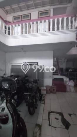 Jual Rumah Mewah Elegan Dengan View Eksklusif di Diponegoro, Surabaya Jual Rumah Mewah Elegan Dengan View Eksklusif di Diponegoro, Surabaya