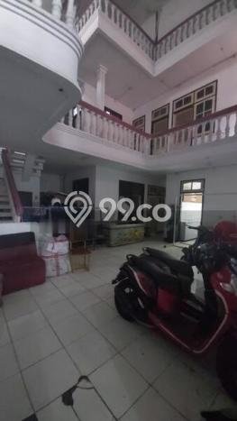Jual Rumah Mewah Elegan Dengan View Eksklusif di Diponegoro, Surabaya Jual Rumah Mewah Elegan Dengan View Eksklusif di Diponegoro, Surabaya