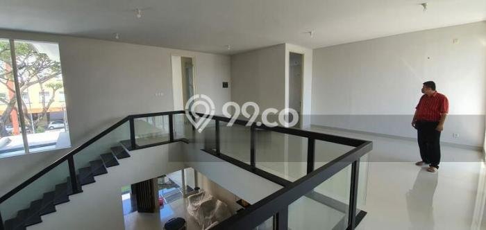 Dijual Rumah Elit Exclusive di Lakarsantri, Surabaya Dijual Rumah Elit Exclusive di Lakarsantri, Surabaya