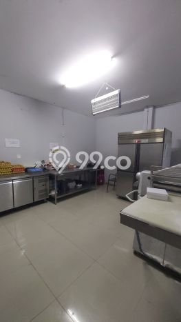 Rumah Luxury Modern Siap Huni di Diponegoro Surabaya Rumah Luxury Modern Siap Huni di Diponegoro Surabaya
