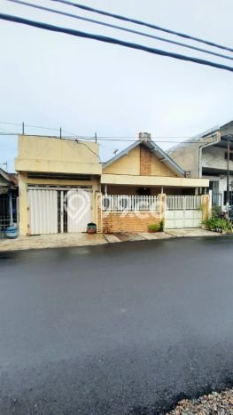 Jual Rumah Minimalis Bagus Punya 4 KT di Tambaksari Surabaya - Jual Rumah Minimalis Bagus Punya 4 KT di Tambaksari Surabaya -