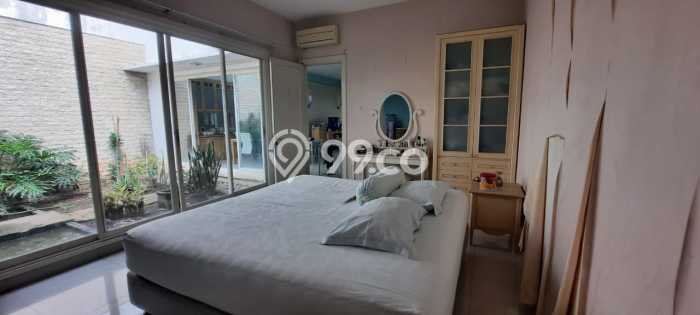Rumah Eksklusif Siap Huni LT 198m2 di Wiyung, Surabaya Rumah Eksklusif Siap Huni LT 198m2 di Wiyung, Surabaya