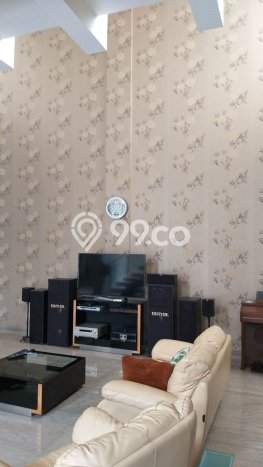 Siap Huni Hunian Elit 6 Kamar di Kelapa Gading Dekat ke Mana Pun Siap Huni Hunian Elit 6 Kamar di Kelapa Gading Dekat ke Mana Pun