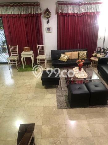 Jual Rumah Mewah Megah Dengan View Eksklusif di Pantai Mutiara, Jakarta Utara Jual Rumah Mewah Megah Dengan View Eksklusif di Pantai Mutiara, Jakarta Utara