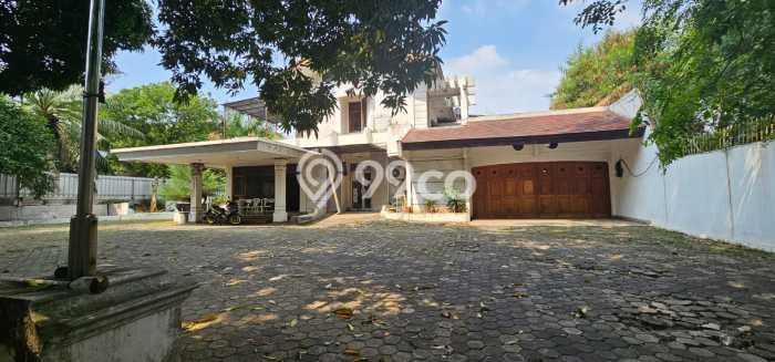 Rumah Elit Modern Siap Huni di Pondok Indah Jakarta Selatan Rumah Elit Modern Siap Huni di Pondok Indah Jakarta Selatan