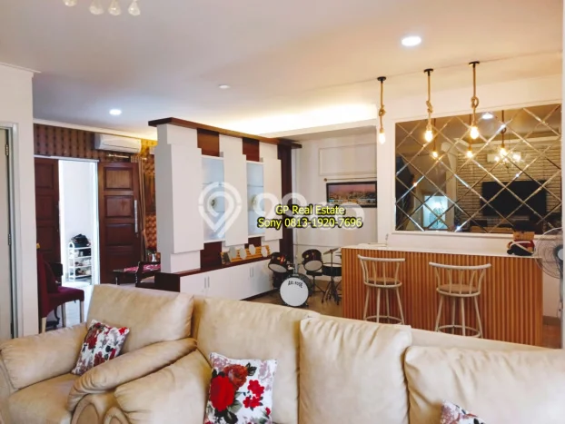 For Sale! Luxury House LT 180m2 Desain Elegan di Cibubur For Sale! Luxury House LT 180m2 Desain Elegan di Cibubur
