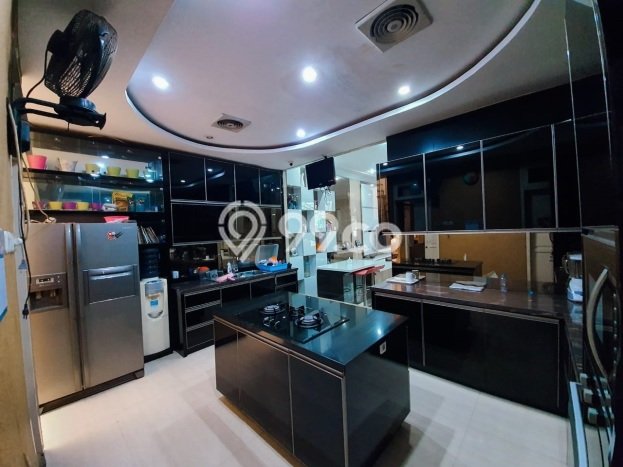 Siap Huni Hunian Elit 6 Kamar di Kelapa Gading Dekat ke Mana Saja Siap Huni Hunian Elit 6 Kamar di Kelapa Gading Dekat ke Mana Saja