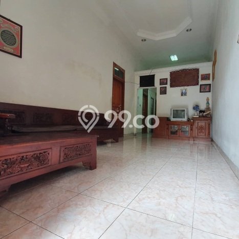 Rumah Mewah Dijual LT 200m2 di Matraman, Jakarta Timur Rumah Mewah Dijual LT 200m2 di Matraman, Jakarta Timur