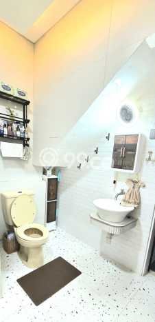 Dijual Hunian Rumah Terawat 5 KT di Pegadungan, Jakarta Barat Dijual Hunian Rumah Terawat 5 KT di Pegadungan, Jakarta Barat