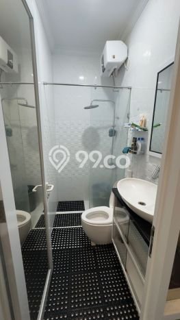 Kost Dijual Lokasi Kebon Jeruk, Jakarta Barat, Spesifikasi 6 Kamar Tidur dan Luas 550m2 Kost Dijual Lokasi Kebon Jeruk, Jakarta Barat, Spesifikasi 6 Kamar Tidur dan Luas 550m2